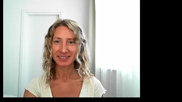 Paevoa online show from 10/27/25, 08:04