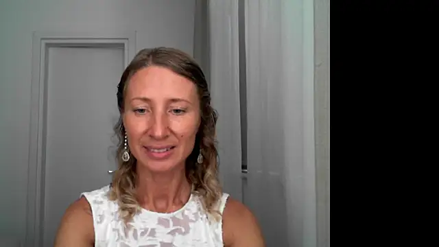 Snapshot of Paevoa chatting on 09/30/25, 09:04 Paevoa online show from 09/30/25, 09:04