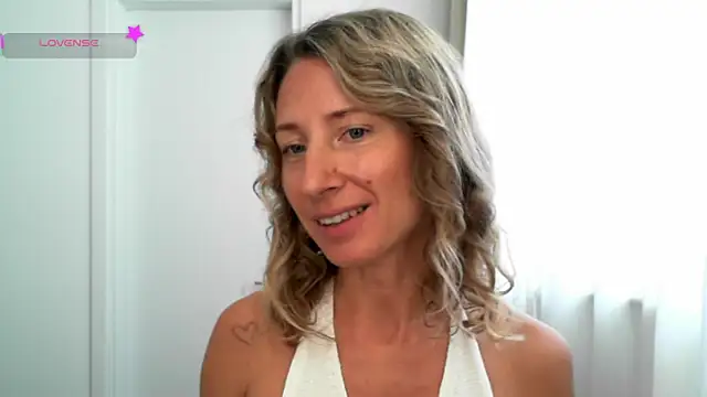 Paevoa online show from 12/18/25, 09:36