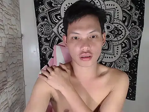 Snapshot of coxckydale chatting on 10/12/25, 11:11 coxckydale online show from 10/12/25, 11:11