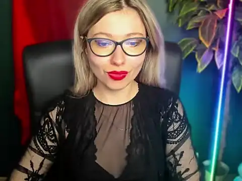 loveHeidi online show from 03/30/26, 08:05