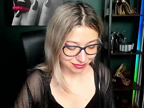 loveHeidi online show from 07/14/26, 04:39