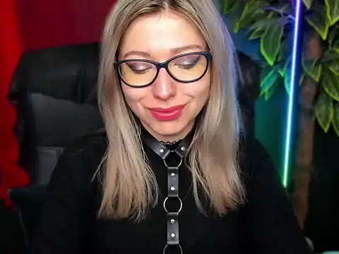 loveHeidi online show from 03/17/26, 06:38