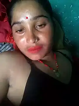 Snapshot of Hot_cupal chatting on 09/19/25, 06:39 Hot cupal online show from 09/19/25, 06:39