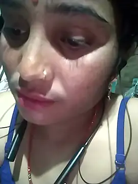 Snapshot of Hot_cupal chatting on 09/19/25, 06:45 Hot cupal online show from 09/19/25, 06:45