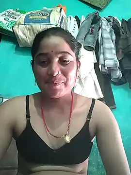 Snapshot of Hot_cupal chatting on 09/23/25, 07:26 Hot cupal online show from 09/23/25, 07:26