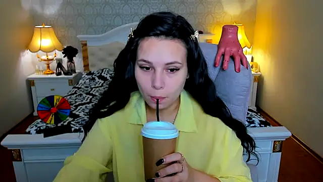 OmniaSher online show from 11/25/25, 10:26