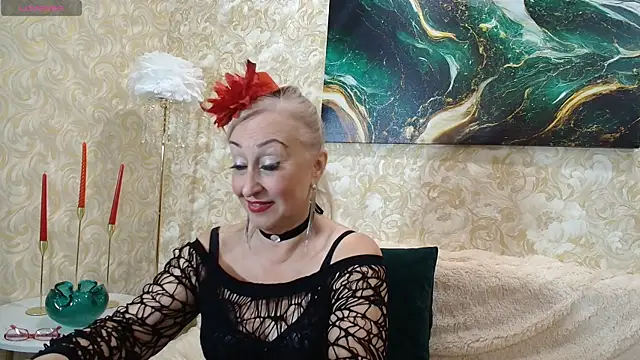 Snapshot of _Sara__Smith_ chatting on 10/21/25, 07:08 Sara Smith online show from 10/21/25, 07:08