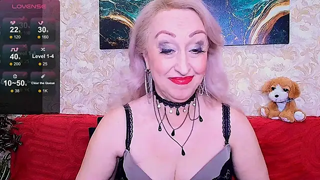  Sara  Smith  online show from 05/27/26, 07:05