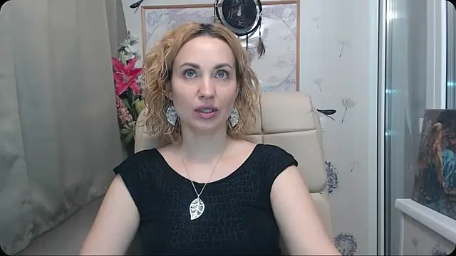 KatrinAlluring online show from 10/23/25, 04:11