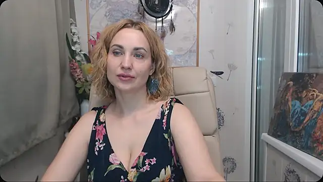 KatrinAlluring online show from 11/25/25, 04:35