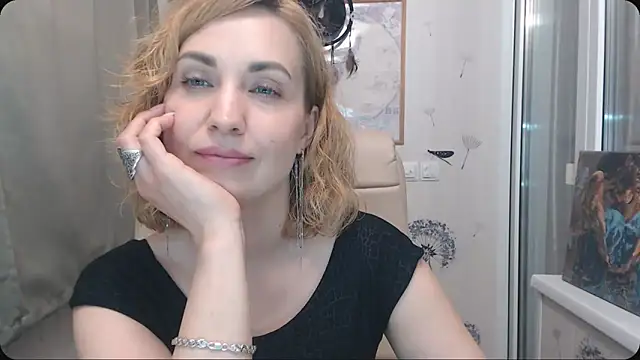 KatrinAlluring online show from 11/27/25, 05:19