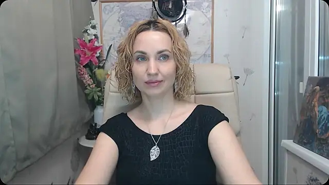 KatrinAlluring online show from 10/22/25, 04:12