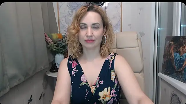 Snapshot of KatrinAlluring chatting on 02/17/26, 05:05 KatrinAlluring online show from 02/17/26, 05:05