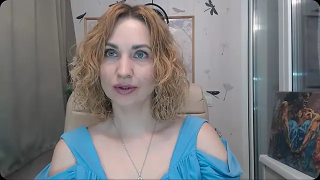 Snapshot of KatrinAlluring chatting on 01/16/26, 05:33 KatrinAlluring online show from 01/16/26, 05:33