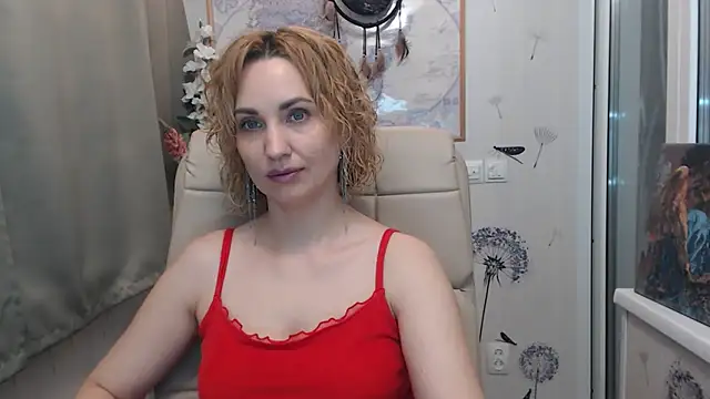 Snapshot of KatrinAlluring chatting on 10/08/25, 04:25 KatrinAlluring online show from 10/08/25, 04:25