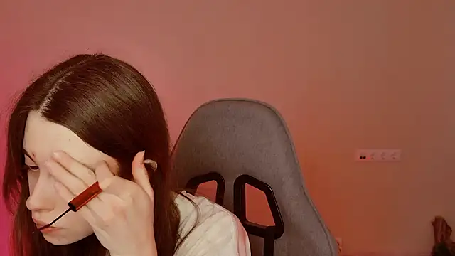 Yoka paradoXXX online show from 02/11/26, 09:42