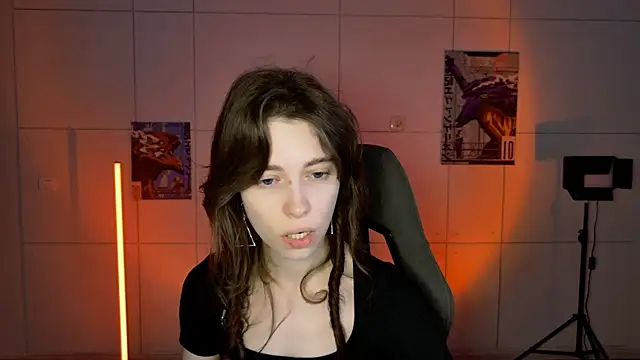 Yoka paradoXXX online show from 10/15/25, 05:17