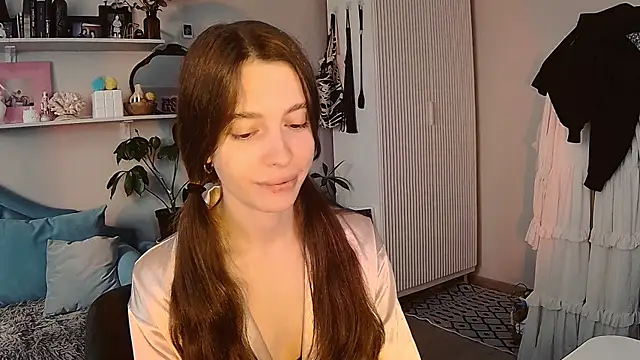 Yoka paradoXXX online show from 05/14/26, 12:46