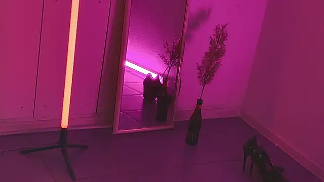 Yoka paradoXXX online show from 12/23/25, 05:07