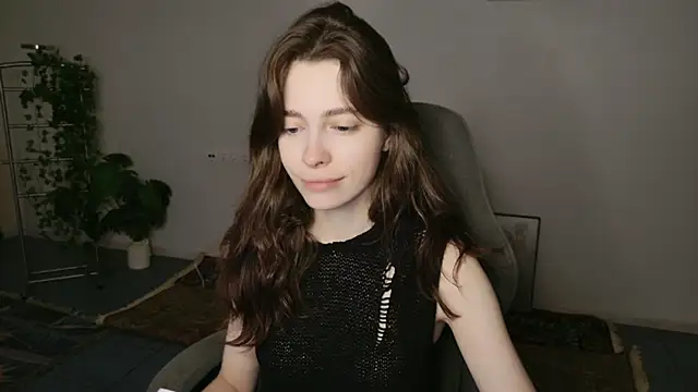 Yoka paradoXXX online show from 11/19/25, 05:18