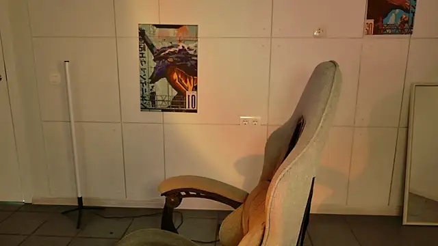 Yoka paradoXXX online show from 01/15/26, 01:14