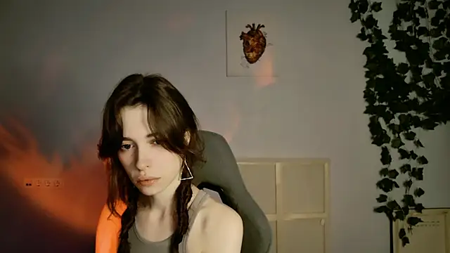 Yoka paradoXXX online show from 10/22/25, 05:18