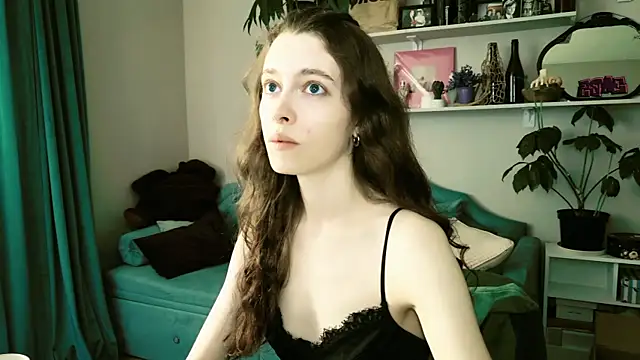 Yoka paradoXXX online show from 06/04/26, 10:20