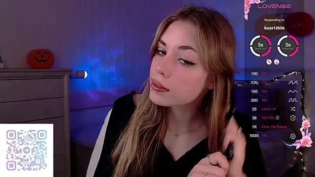 Leila Vanilla online show from 11/01/25, 02:40