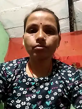 Snapshot of KIRTI12_HOT chatting on 10/03/25, 03:46 KIRTI12 HOT online show from 10/03/25, 03:46