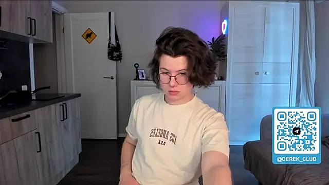 Derek Shameless online show from 06/09/26, 11:44