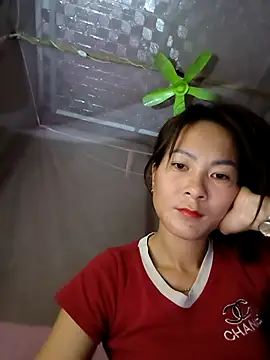 Yumyum kiw online show from 11/13/25, 09:08