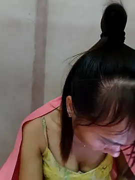 Yumyum kiw online show from 12/02/25, 10:17