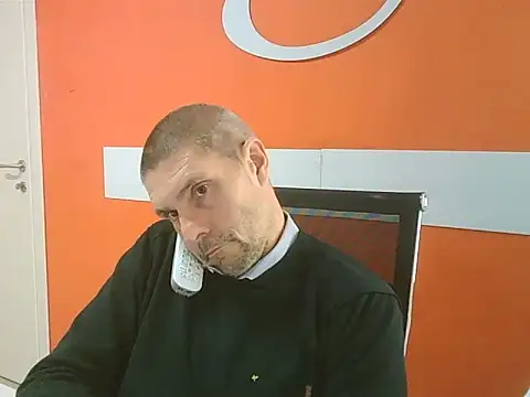 max79ve31 online show from 10/24/25, 12:48