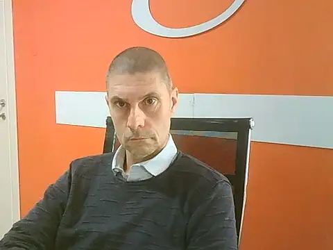 max79ve31 online show from 11/05/25, 01:14