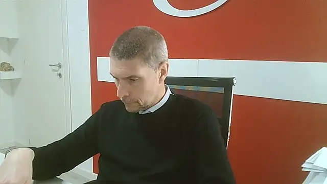 max79ve31 online show from 03/09/26, 12:41