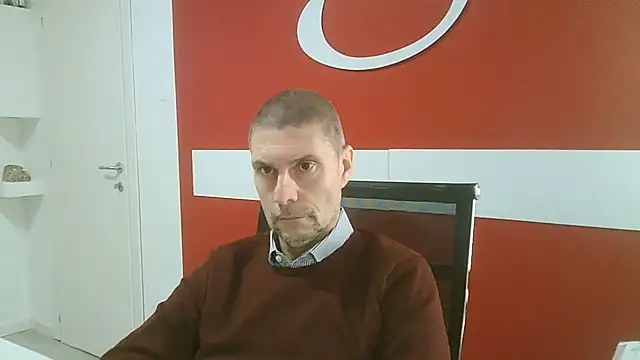 max79ve31 online show from 01/15/26, 01:36