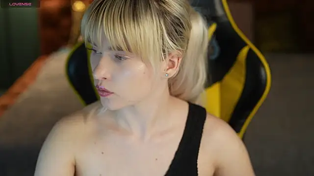Ava kiss054 online show from 06/07/26, 04:34