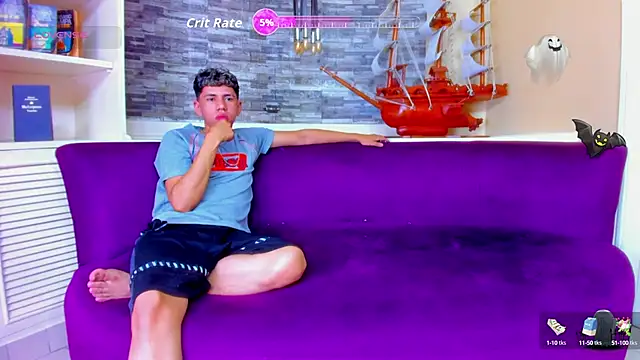 Snapshot of PoisonGuys chatting on 11/08/25, 01:20 PoisonGuys online show from 11/08/25, 01:20