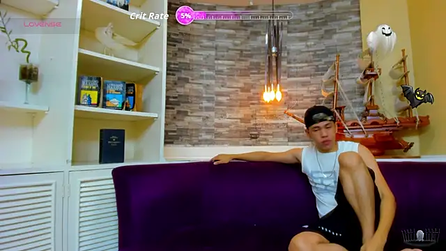 Snapshot of PoisonGuys chatting on 11/17/25, 10:41 PoisonGuys online show from 11/17/25, 10:41