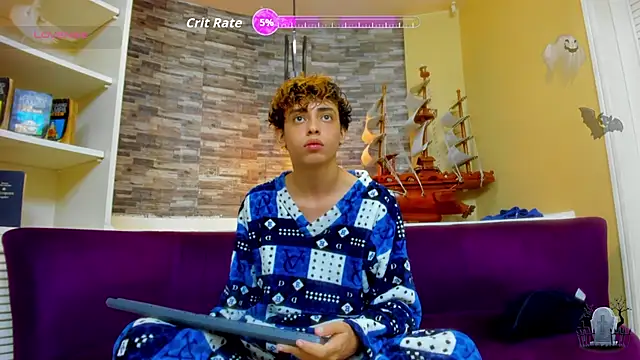 Snapshot of PoisonGuys chatting on 11/12/25, 09:57 PoisonGuys online show from 11/12/25, 09:57