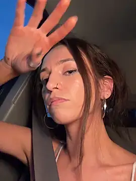 Snapshot of icy_pisces chatting on 02/01/26, 03:10 icy pisces online show from 02/01/26, 03:10