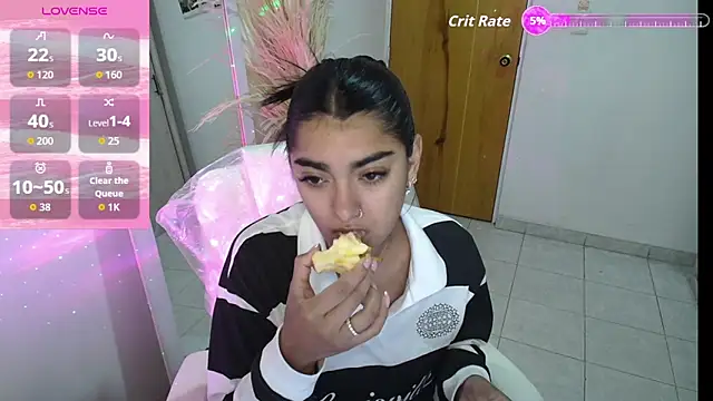Snapshot of amarasilk_ chatting on 10/02/25, 10:40 amarasilk online show from 10/02/25, 10:40