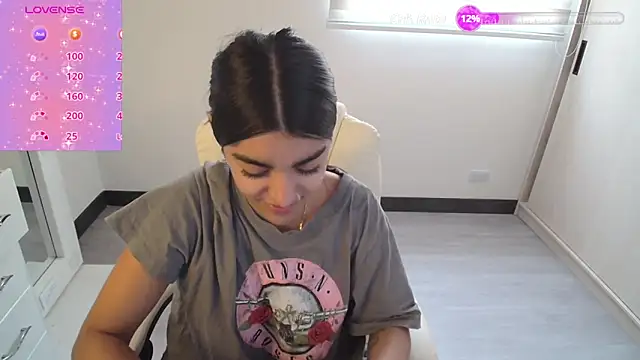 amarasilk  online show from 02/14/26, 03:01