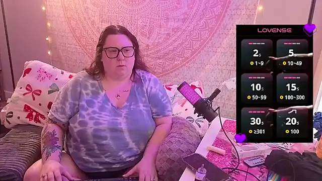 brookenicole3003 online show from 05/02/26, 08:03