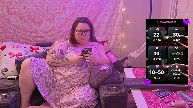 brookenicole3003 online show from 05/11/26, 01:40