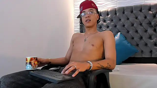 MARSHALL SPENCER online show from 12/02/25, 01:24