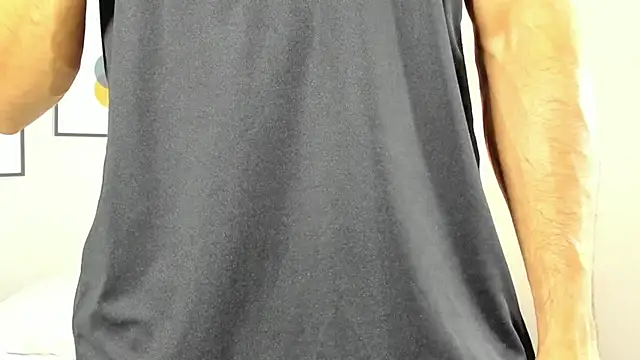 johan miller0 online show from 11/05/25, 10:51