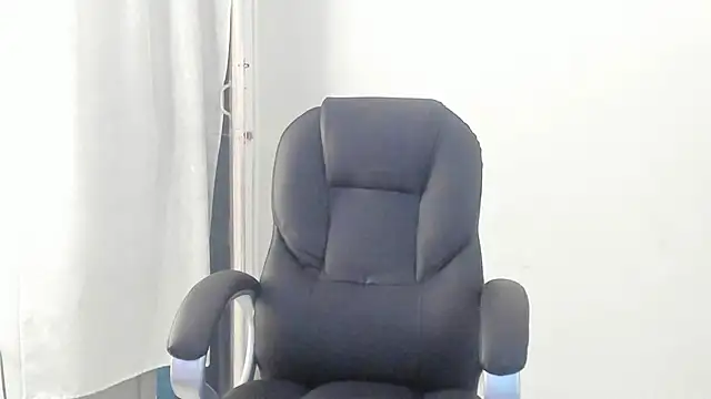 johan miller0 online show from 11/11/25, 12:00