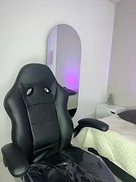 SofiaLust Eup online show from 10/02/25, 03:43